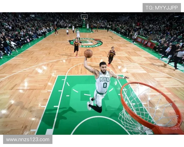 杰森塔图姆引领凯尔特人重回巅峰展现新一代超级巨星风采