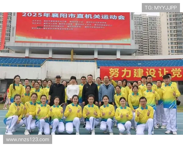 株洲队足球奋勇拼搏展现城市精神凝聚力量共谱绿茵辉煌篇章