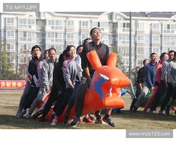 梅州客家队勇闯新赛季 展现精湛技艺与团结精神力争高峰 梅州客家队勇闯新赛季 展现精湛技艺与团结精神力争高峰