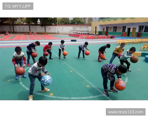 篮球运动的魅力与挑战解析:从技术细节到心理素质全面剖析 篮球运动的魅力与挑战解析:从技术细节到心理素质全面剖析