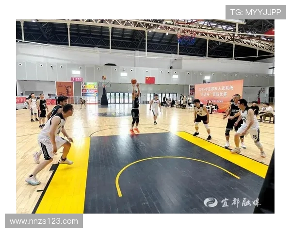 篮球赛场风云变幻 技巧与团队协作铸就冠军梦想