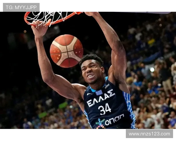 扬尼斯阿德托昆博率雄鹿再启争冠征程展现统治力与团队凝聚力量