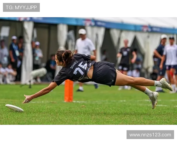 成都飞盘队与重庆飞盘队比赛分析与经验总结探讨