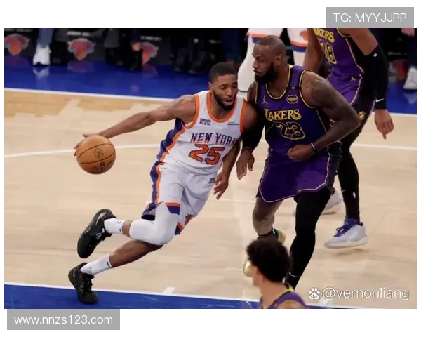 2008年马刺与太阳对决回顾场地分析与比赛精彩瞬间探讨