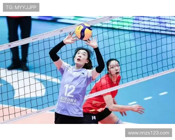 全运会精彩对决上海女排迎战北京队争夺荣誉与胜利