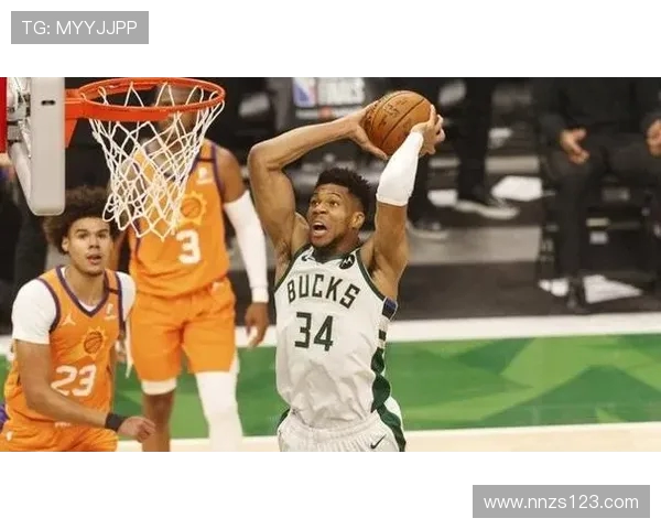 勇士与黄蜂比赛裁判报告分析揭示争议判罚与比赛影响因素